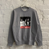 Trust Nobody Biggie & Tupac Printed Sweatshirt In Grey