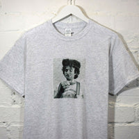Robin Williams Smoke Printed Tee In Grey